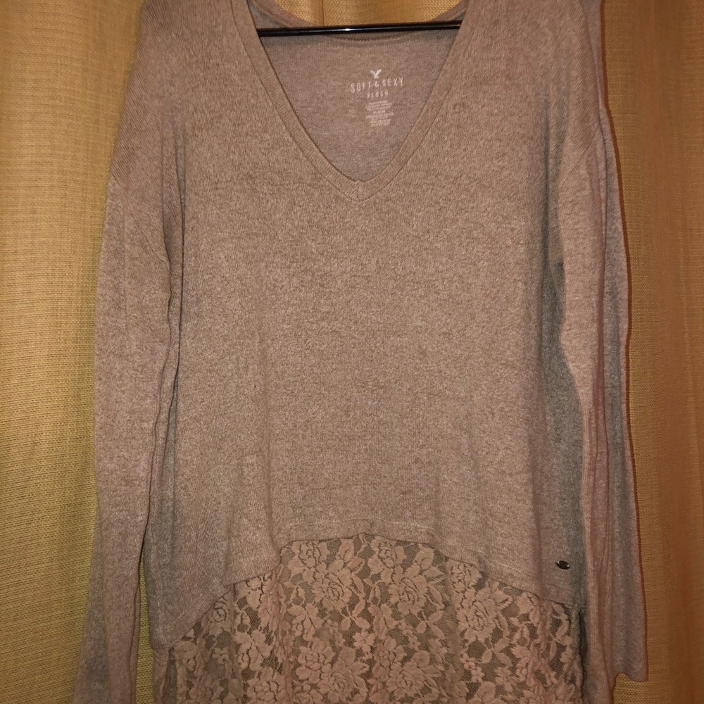 American Eagle soft sweater with lace bottom